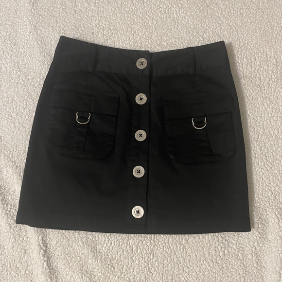 NWOT black front button skirt - Picture 1 of 3
